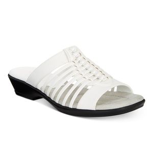 Easy street sandals comfort